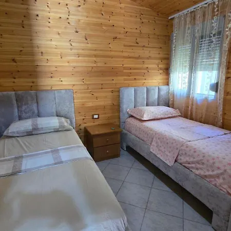 Apartment Shtepia Aral Borsh