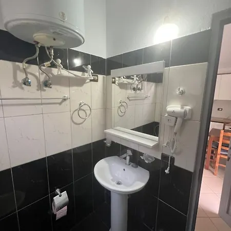 Shtepia Aral Apartment *